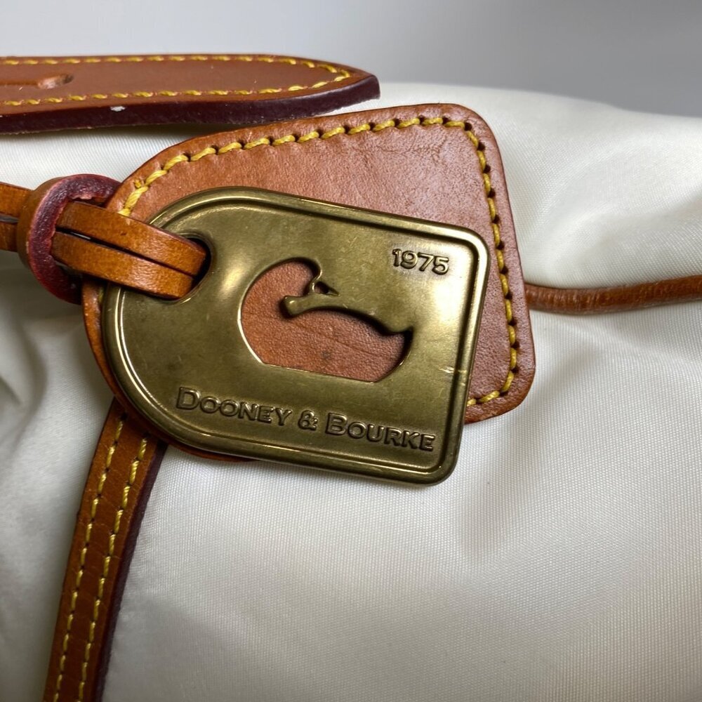 Dooney & Burke Nylon Hobo Shoulder Bag Purse White Brown Leather Handle Duck Tag - Picture 10 of 12